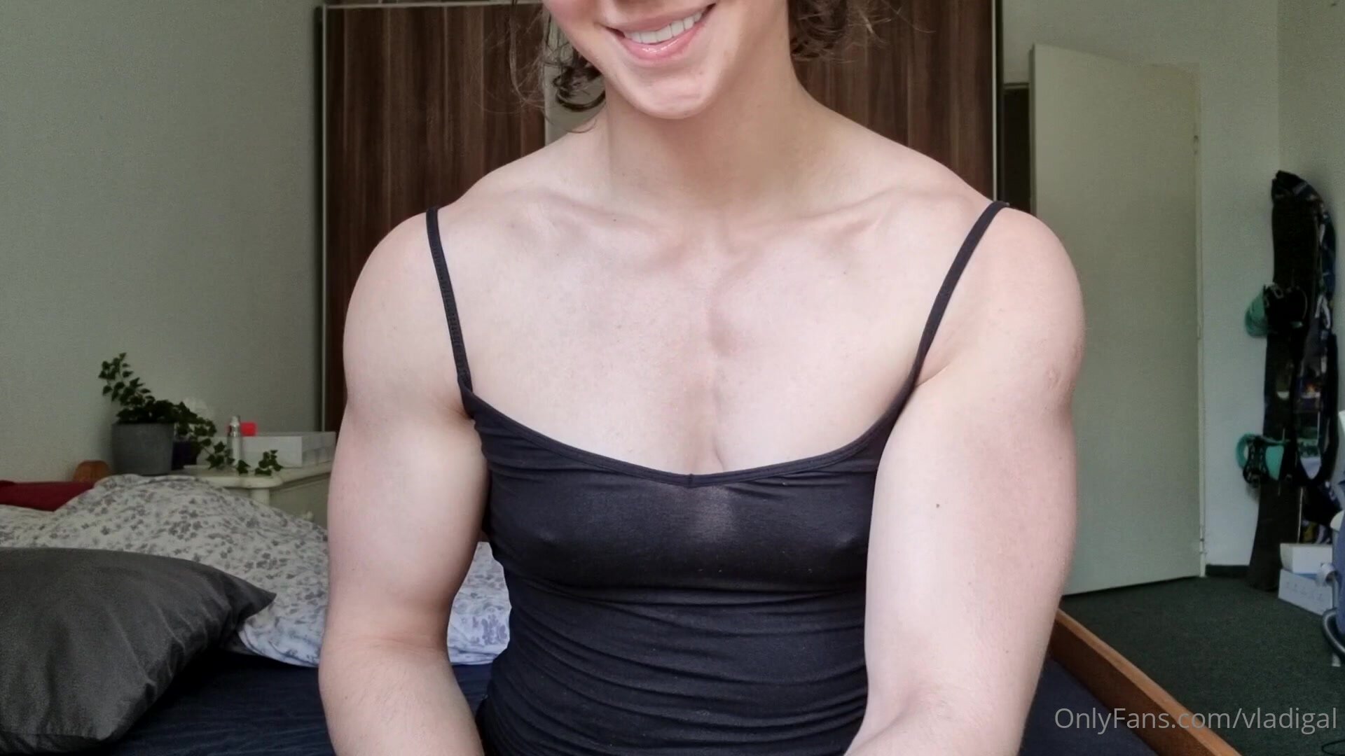 Vladigal - OF - Flex