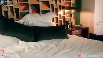 thecherie naked pussy & drinks wine pt.1