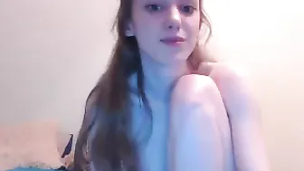 annie_sweetyxx  Fingering pussy and sperm flowing