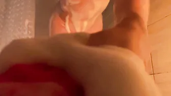 anntics_ full naked & shower show