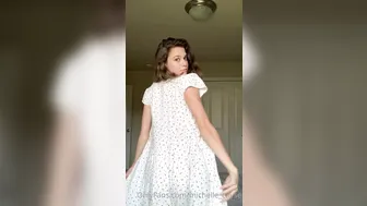 Michelle Ellyse Schlaman naked tits & show body