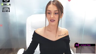 anyarayne  Busty webcam slut Masturbating