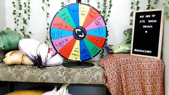 GoAskAlex Cute bitch shows off her gorgeous body