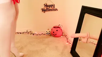 Ashe Maree Cute bitch massaging pussy