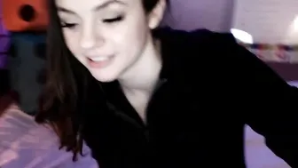 letitsnophie Exquisite mare fingering vaginal opening