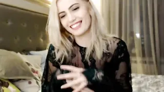 HappyEndings Elegant Shmara engaged in lustful caresses