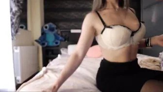 barbieprincess Luxurious bitch with tattoo shows sisi