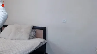 cherry_lady Vicious priestess shows large forms.