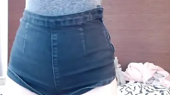 sweetjui1ce Impressive passion masturbates both holes