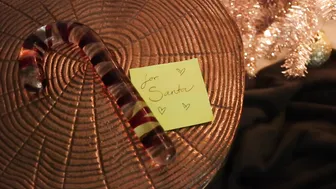 Jasperswift Red slut passionately masturbating pussy