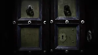 Amber Rayne Imposing chick sucks dildo and jumps on the phallus