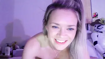 missjade Sexy doll gives her elastic ass