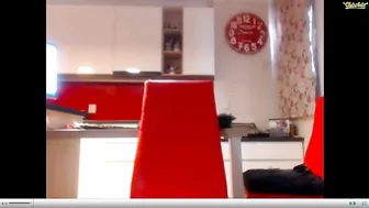 Angrybirds_Girl busty bitch jerking her pussy with phallus