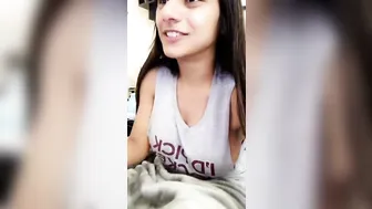 Mia Khalifa beautiful bitch fucking pussy