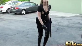 Alexis Texas shrew harlot fucks with a vibrator