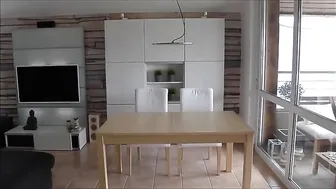 Lara-Cumkitten showed her pussy