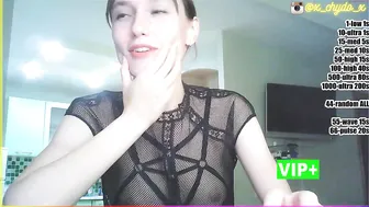 mar1na alluring bitch shows juicy body