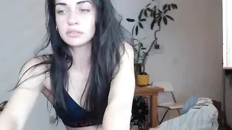 thefriendzone arranges a vip show.