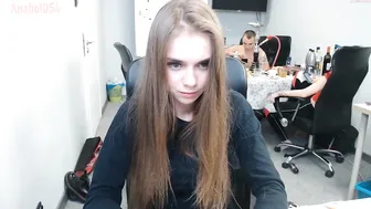 anabel054 luxurious slut fucks vagina