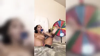 Arnisiaxxx manyvids naked females jerking their pussies outdoors