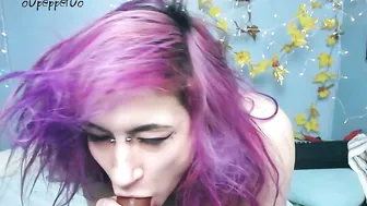 o0pepper0o  manyvids busty female fucks cunt with phallus