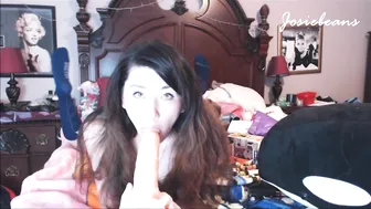 josiebeans manyvids rough squirt right in the camera