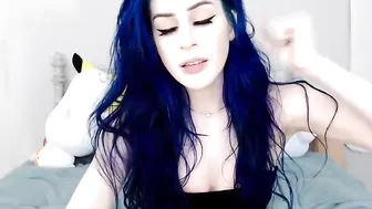 kati3kat manyvids adult aunt jerks both holes