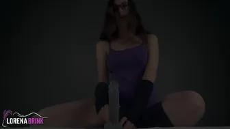 Lorena Brink manyvids expressive lady masturbates pussy