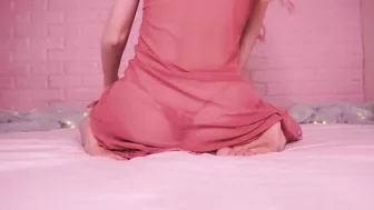 Tweetney manyvids woman fucks dildo