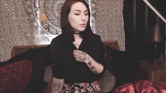 Slutty_Spice manyvids blissful bitch fucks both holes