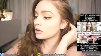 marymoody sexy chick caresses pussy and nipples