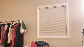 KATEELIFE big tit babe in stockings jerks off her cunt