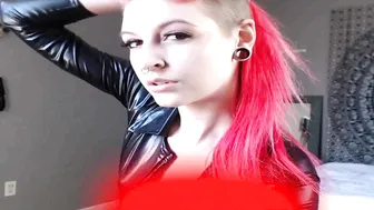 Mohawk Molly manyvids riding daddy hard