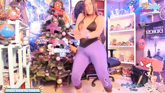 kloelamaravilla18 slut caresses his cap