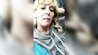 Cherie DeVille   the shrewd slut masturbates pussy with a phallus