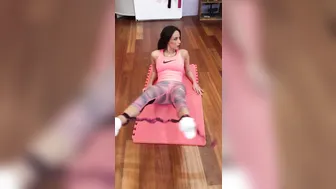 Anissa Kate Pretty brunette