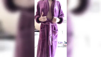 Serenityxx -Watch me strip out of this dressing gown (1)