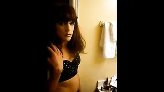 Tia Tizzianni Bailey amp Black Hooker Fucking BJ Swallow