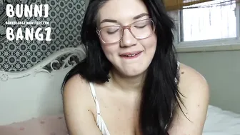 Bunni Bangz  chic orgasm