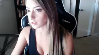 miss_bee 317_female_chaturbate