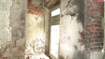 Sweet-Amira Spanner Fickt einfach mit