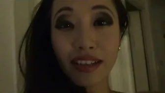 Sybella Geile Girls in Jeans lecken sich die Fotzen