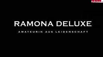 Ramona-Deluxe Devote 3-Loch Schlampe in alle L??cher gefickt