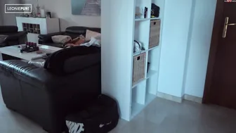 Leonie-pur - Du kleine notgeile Sau! Das hast du nun davon -p