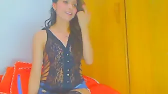 isa2020 70416 408_myfreecams