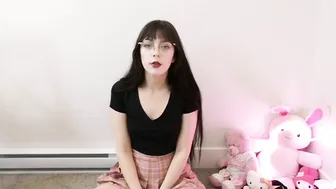 lilli lovedoll - painting my perfect toes