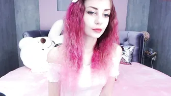 e v a 8052020 000 female manyvids