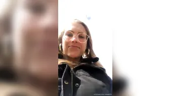 Elise aka Siswet19 _2019-04-11 Stream started at 04112019 1143 am