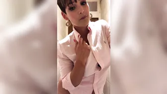 hannahbrooks25.18.03.29.450.miss-behaving-down-the-pub-again-xxx 2