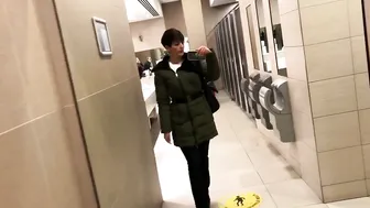 hannahbrooks25.18.02.19.423.couldn't-resist-while-out-shopping-xxx